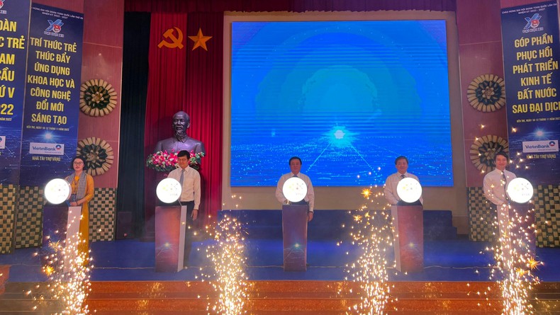 anh-230-2460_20221111090107PM
