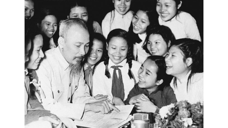 19-5-president-ho-chi-minh-1128