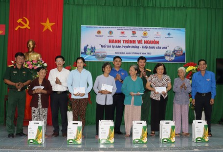images2530661_BVL_10_6__Hue__ve_nguon_3