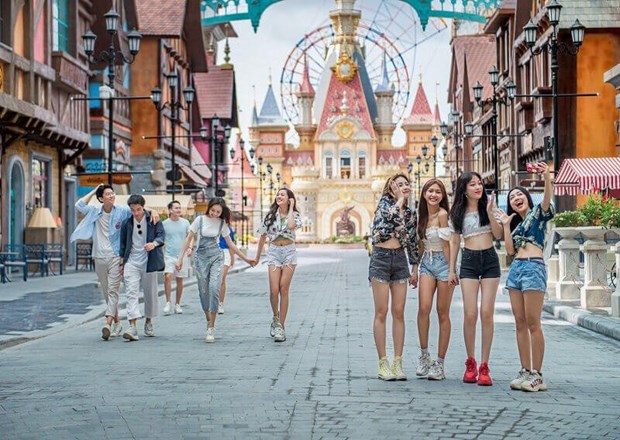foreign_tourists_2