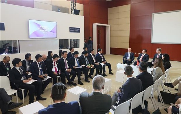 pm_addresses_wefs_country_strategic_dialogue_on_vietnam